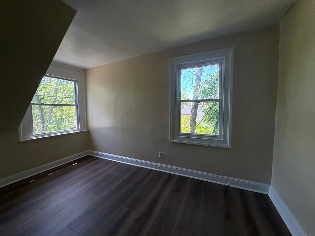 2 bed, $1,475 — Photo 4