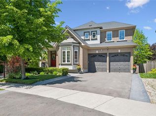 2283 Briargrove Cir, Oakville, ON L6M 5A5