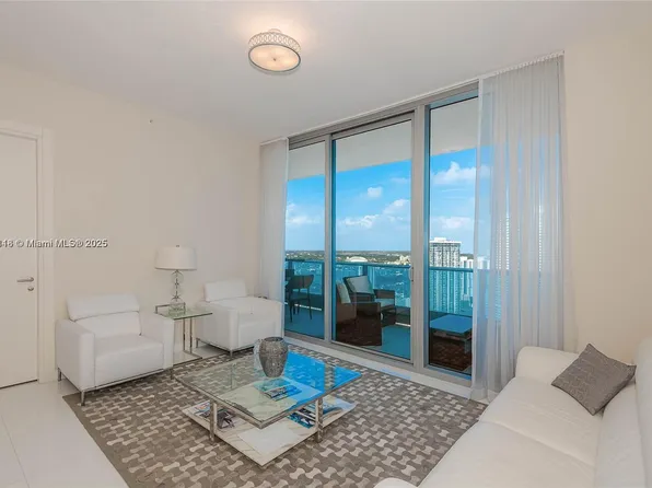 200 Biscayne Boulevard Way APT 5109, Miami, FL 33131