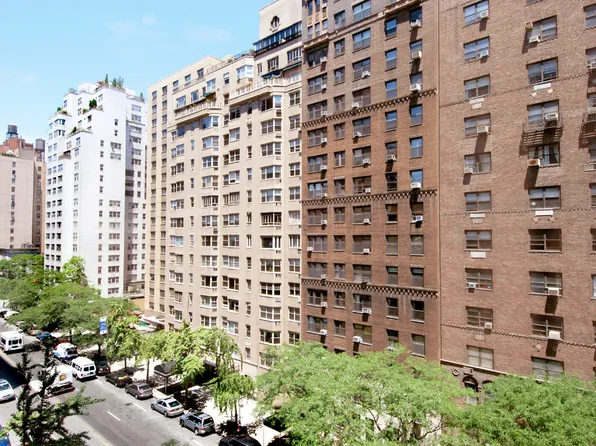 230 E 79th St, New York, NY