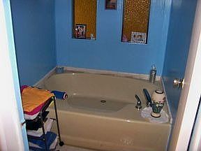 5th image of 2167 Scranton Ave