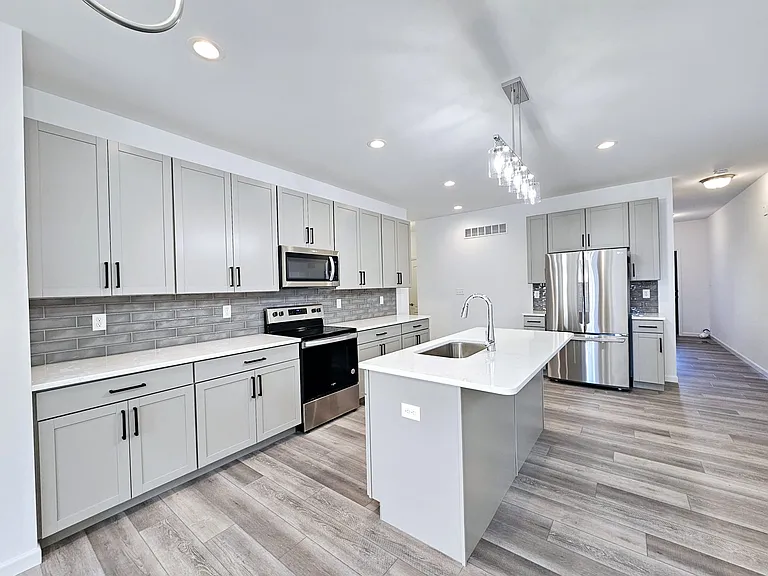 9039 Camino Trl — Photo 3