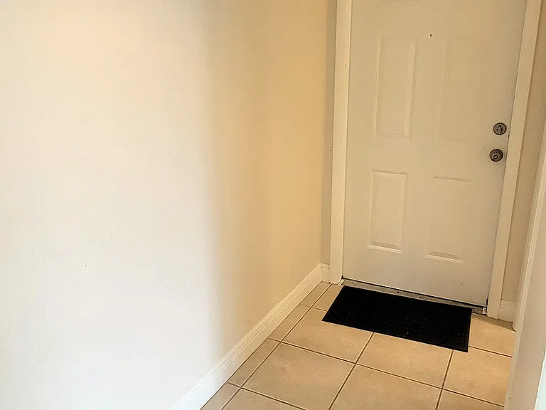 9635 Eaton Gardens Ln #201 — Photo 3