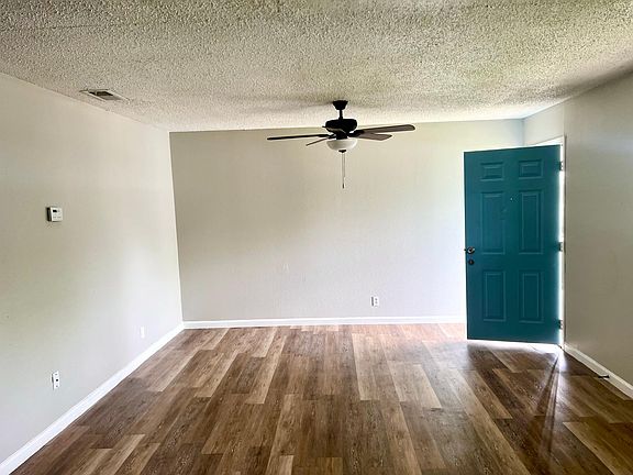 4th image of 324 Altitude Dr APT 13