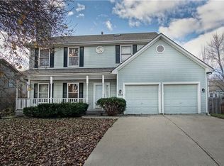 15728 Barkley St, Overland Park, KS 66223