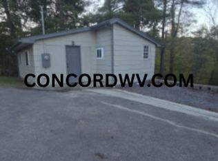 209 Burch St #B, Athens, WV 24712