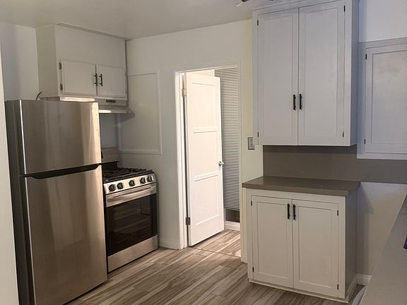 2nd image of 8435 Lemon Ave