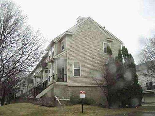 2nd image of 11339 Davenport Cir NE Unit F