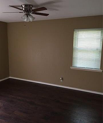 4th image of 2318 Miriam Ln