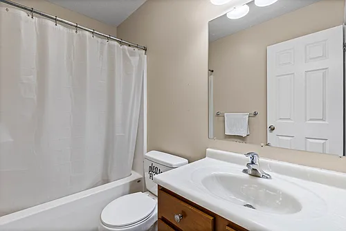 556 Melwood Dr Photo 1