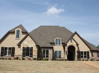3101 Chase Wood Way, Longview, TX 75605