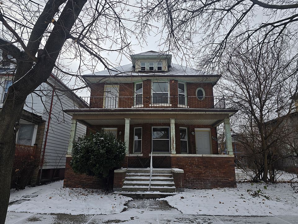 1st image of 3631 Helen St