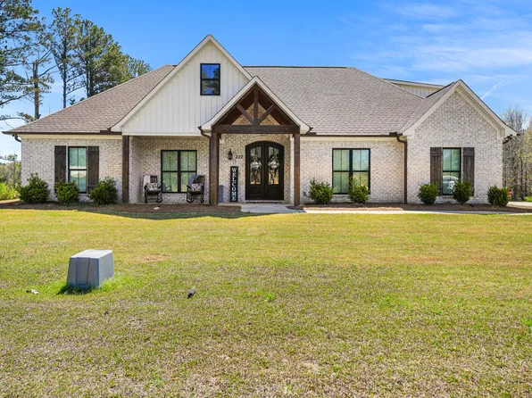 227 Road 1349, Tupelo, MS 38804