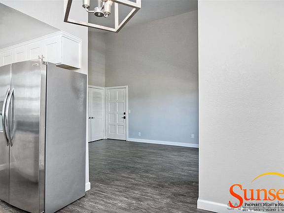 5th image of 2875 Monroe Ave APT 2