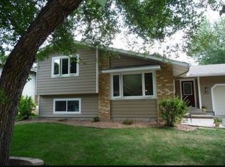 4712 Laura Ln, Shoreview, MN 55126