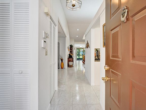3rd image of 6111 Kings Gate Circle #A