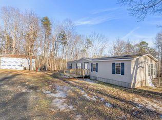 4581 Presidents Rd, Scottsville, VA