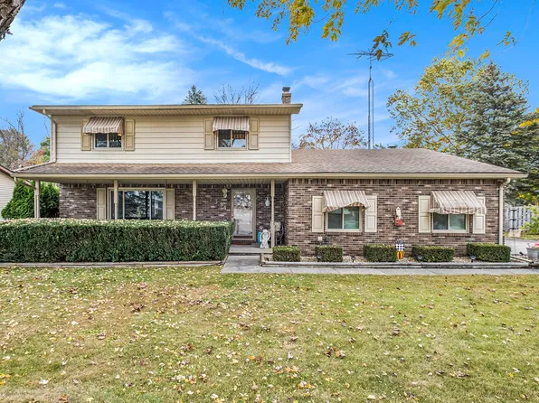 2394 Plainview Dr, Flushing, MI 48433