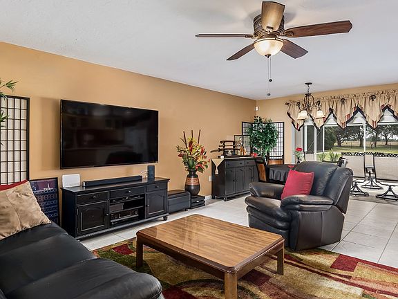 4th image of 131 Sunset Pointe Blvd