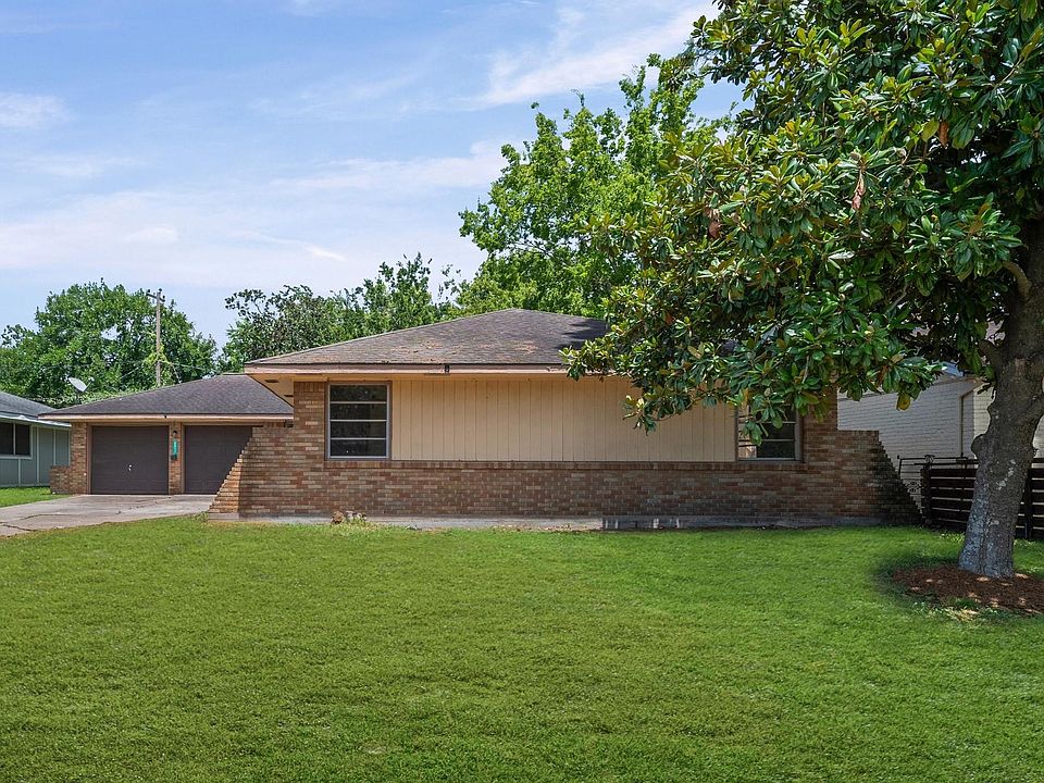 1st image of 9011 Sandpiper Dr