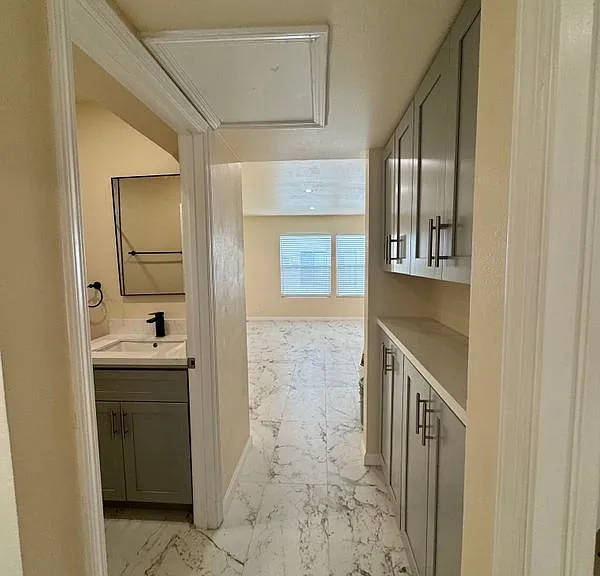831 N San Antonio Ave #A — Photo 3
