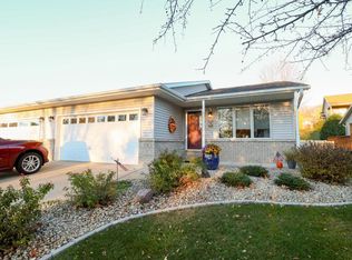 1718 Franklin St, Onalaska, WI 54650