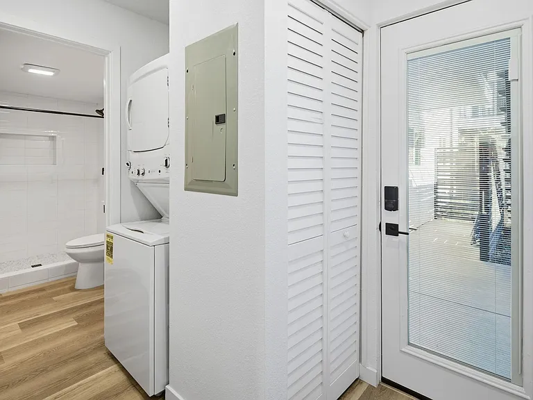 The Ranch: Newly Renovated One- and Two-Bedroom Apartment Homes in Normal Heights — Photo 33