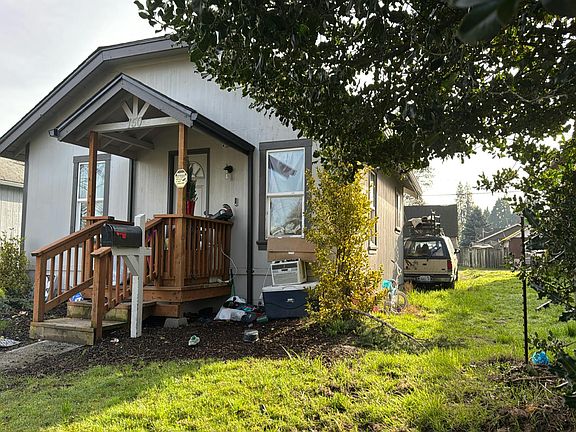 2nd image of 150 17th Ave
