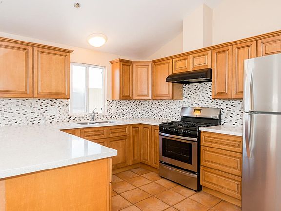 3rd image of 2545 Mifflin Ave #342