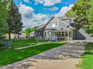 521 Cardinal Way, Parachute, CO 81635