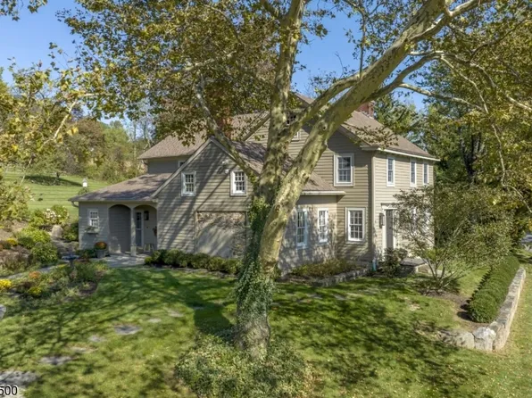 26 Hill And Dale Rd, Tewksbury Twp., NJ 08833