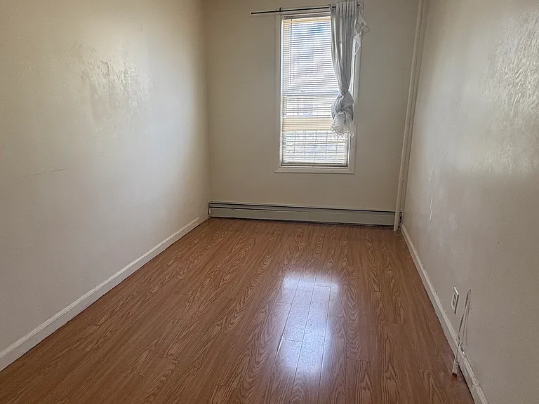 70 Bay 7th St #1F — Photo 7