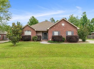 40 Sunline Dr, Petal, MS 39465