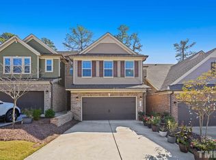 721 Lampwick Ln, Cary, NC 27513