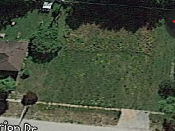 469 Marion Dr, Linwood, MI 48634