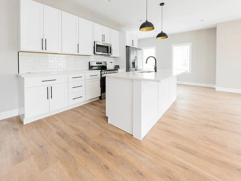 307 W Kenwood Dr — Photo 14