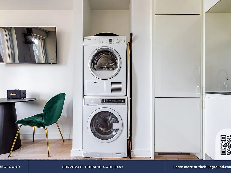 70 W 45th St #33C — Photo 15