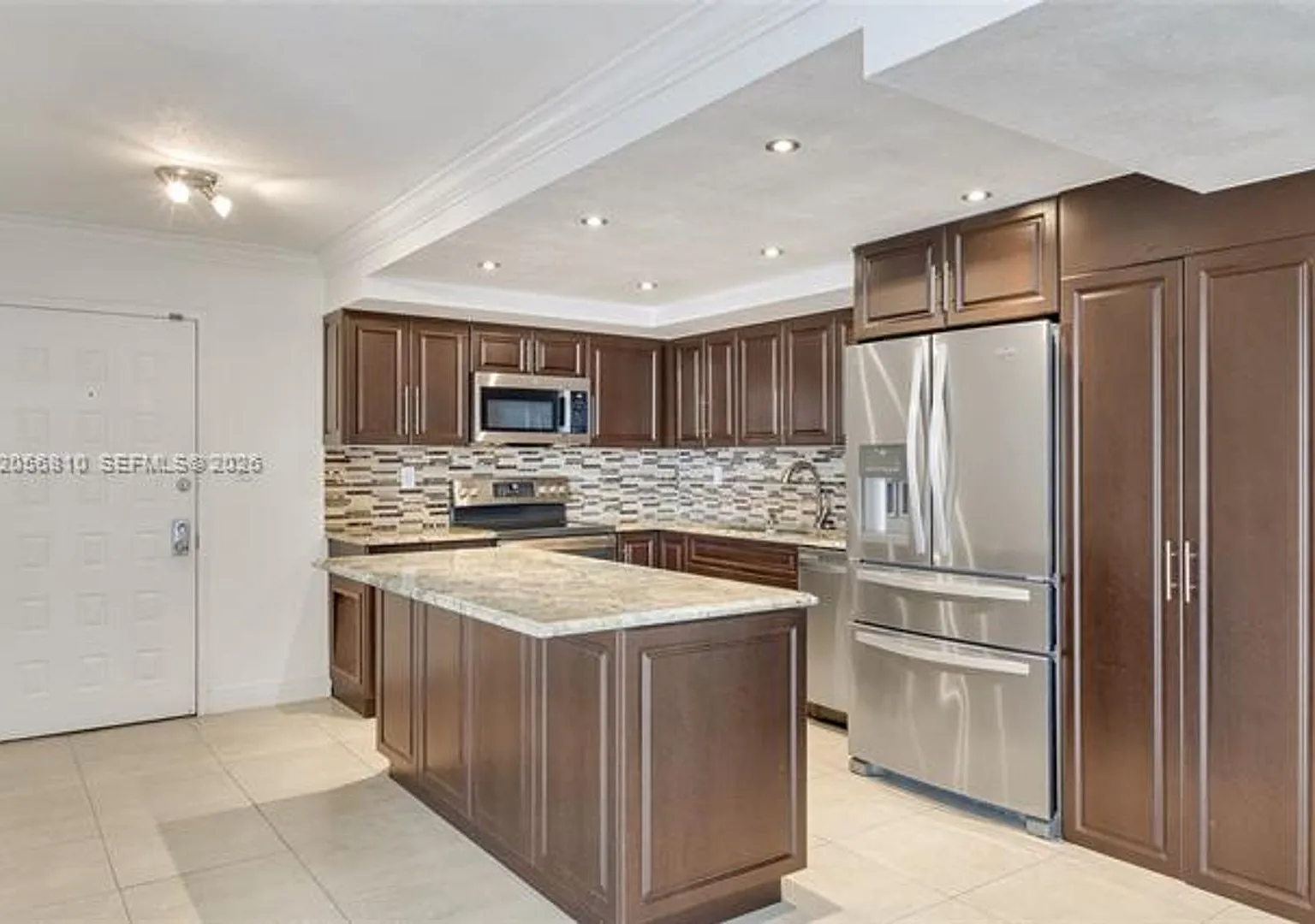 6061 Collins Ave cu-15D, Miami Beach, FL 33140 — Photo 2