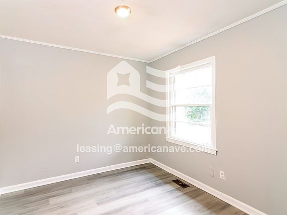 1237593_005_dining_room_5.jpg