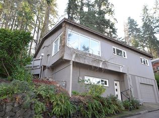 330 Sunset Dr, Eugene, OR 97403