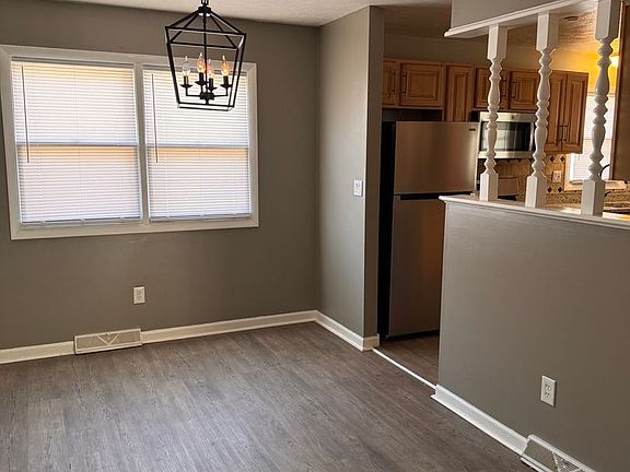 3rd image of 800 Todd Ave #800