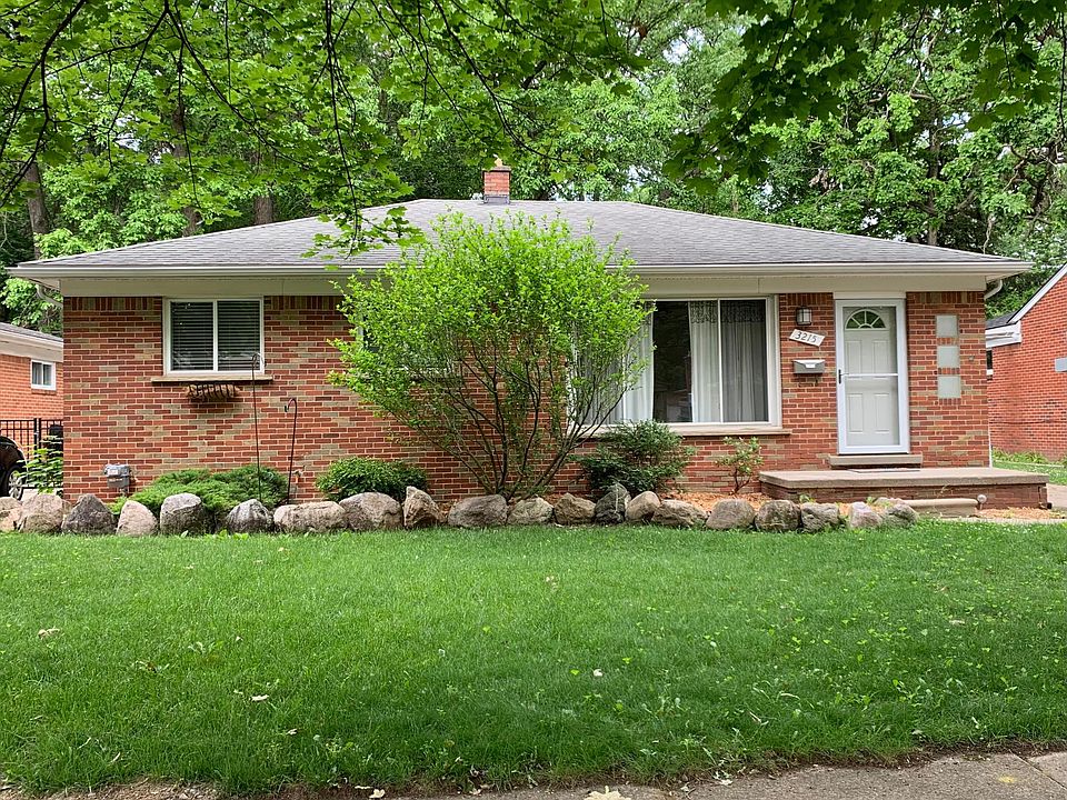 1st image of 3215 Sylvan Dr