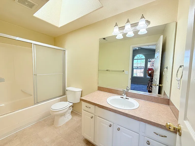 2914 SW 214th Ave — Photo 15