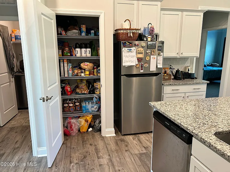1217 Pelican Dr — Photo 5