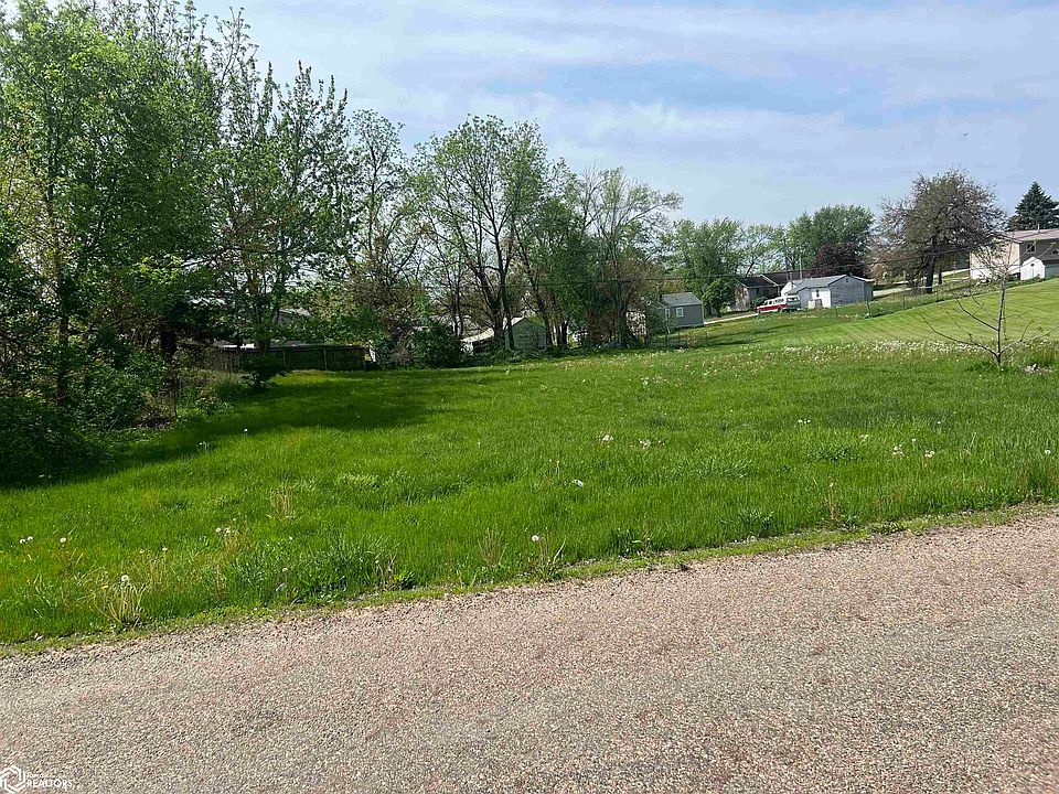 1st image of 1216 2nd Ave W #W