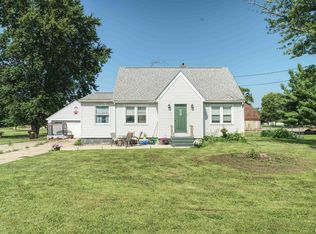 19175 Elston Rd, Fulton, IL 61252