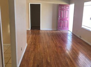 6022 Belcrest St, Houston, TX 77033
