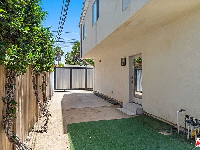 660 San Juan Ave — Photo 24