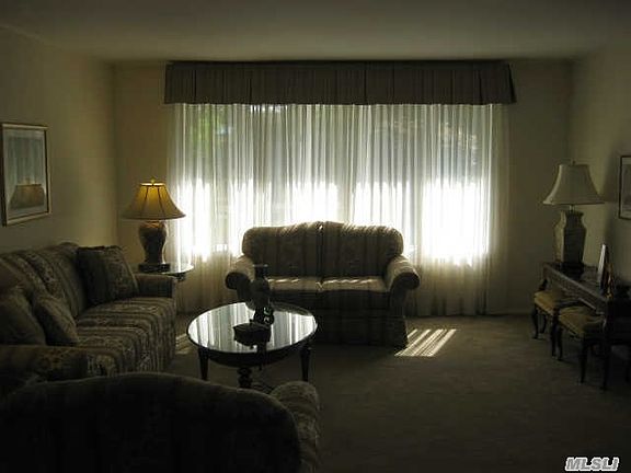 3rd image of 101 Birch Dr