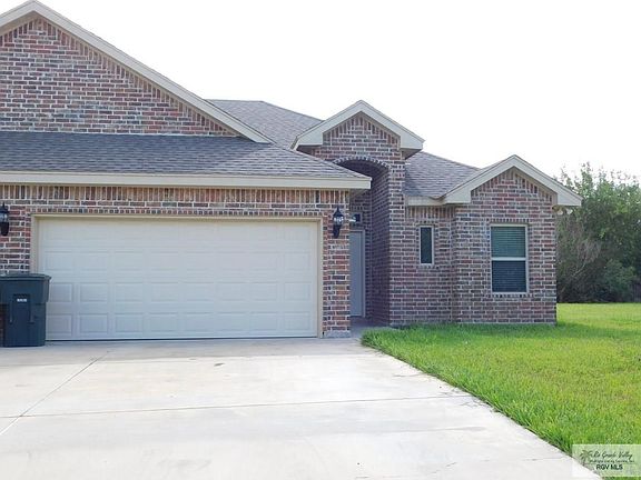 2nd image of 213 Lemon Dr